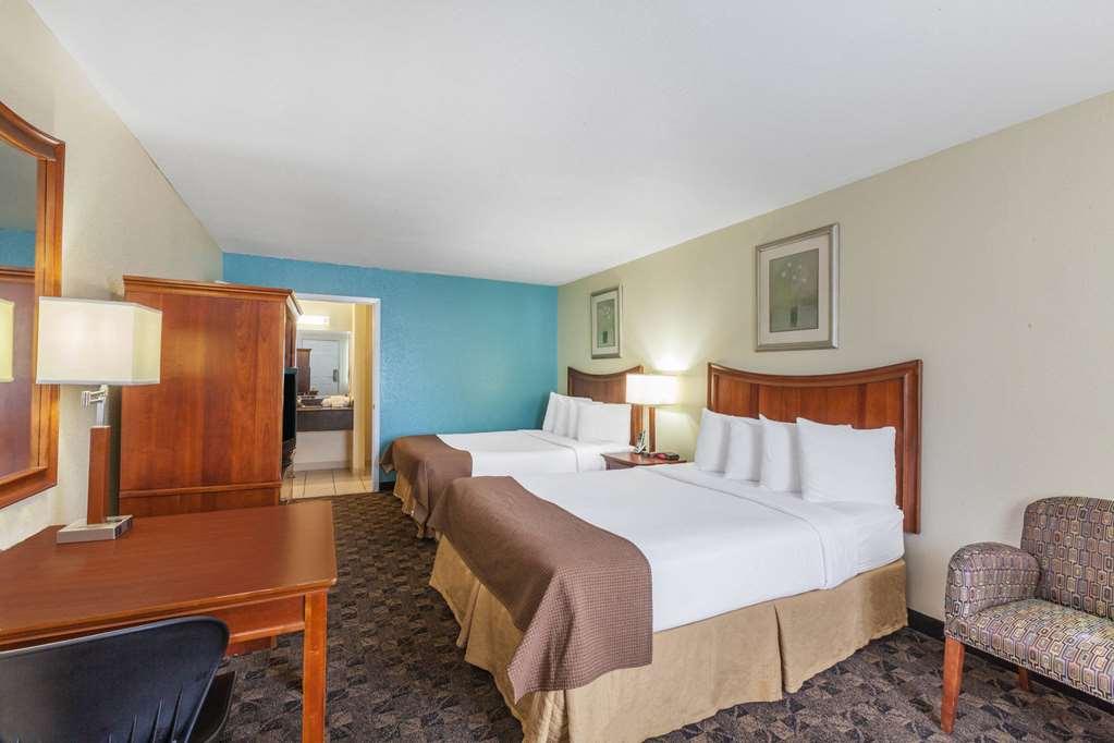 Travelodge By Wyndham Natchitoches Bilik gambar