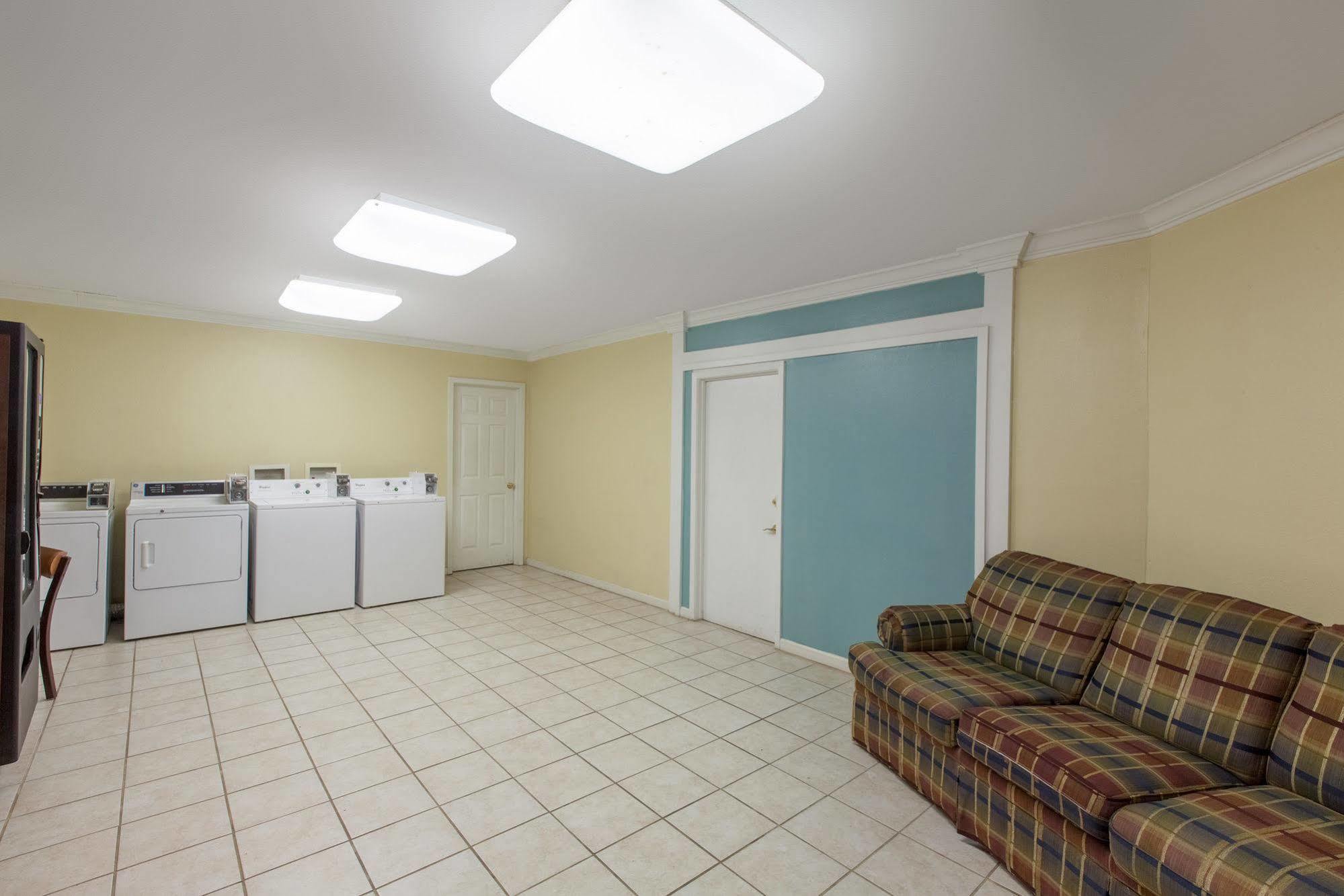 Travelodge By Wyndham Natchitoches Luaran gambar
